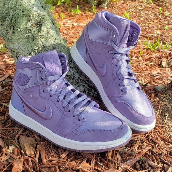 jordan 1 season of her